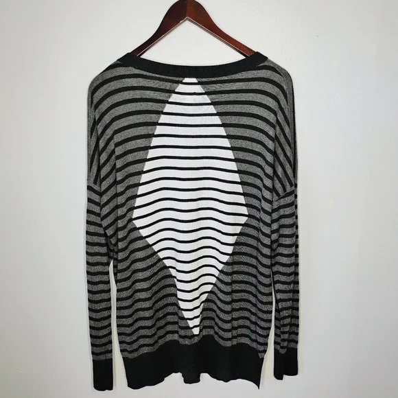 PLANET by Lauren G Sweater Gray Black White Ribbed‎ Hem Stripes One Size - Picture 4 of 12